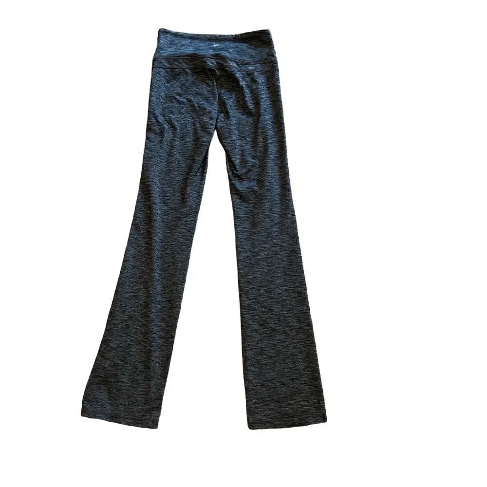 Athleta Grey Leggings with Slightly Flared Legs. Size Small. Great Condition!!